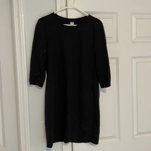 Black 3/4 sleeve dress